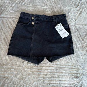 NWT Zara Black Skort - Size S